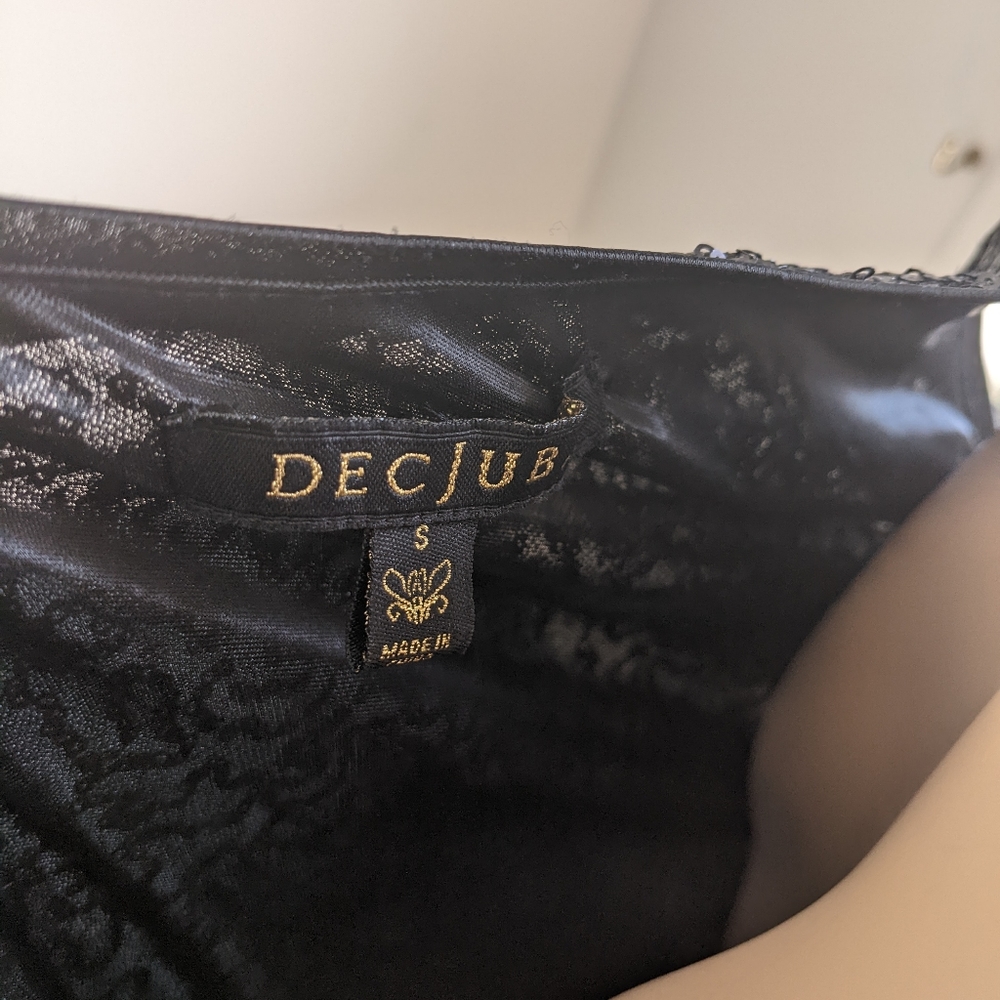DECJUBA Sequin Top (sS) Black Sparkle - Picture 4 of 11